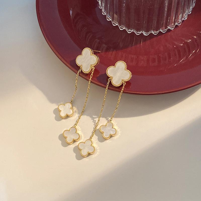 Neue Mode High-Level-Gefühl der Kette Vier-Leaf Clover Ohrringe Blumen zarte lange klassische Ohrringe süße Frauen der Ohrringe