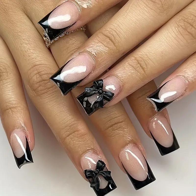 24 Stück Press-on-Nägel Mandel Glued-on-Nägel French Fake-Nageldesigns Künstliche Nägel Geschenke für Frauen und Mädchen 1