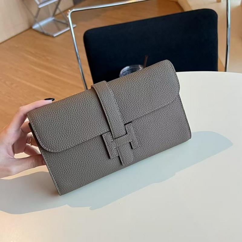 2025 neue Leder I-Schnalle langes dreifach gefaltetes Portemonnaie erste Schicht Rindsleder TOGO Leder Ledergeldbörse grenzüberschreitender Großhandel Trend 22-13*5CM