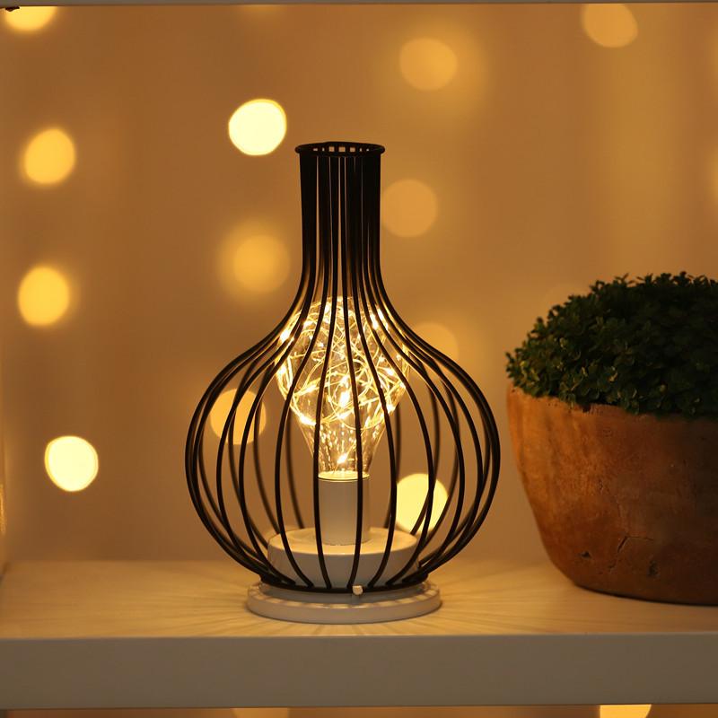 Kunst LED Tisch Lampe Lese Lampe Nacht Licht Schlafzimmer Nacht Lampe Schreibtisch Beleuchtung Wohnzimmer Retro Klassische Eisen Hause Dekoration Wine decanter