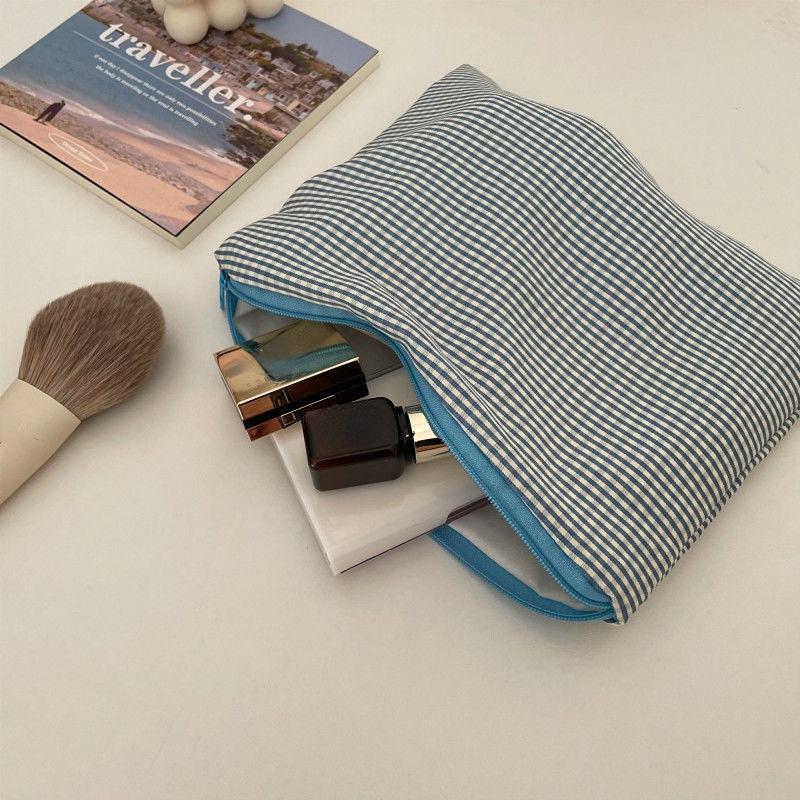 1pc Mode Relief Blumen Druck Kosmetik Tasche Leinwand Waschen Tasche Große Kapazität Frauen Reisen Kosmetik Tasche Make-Up Lagerung taschen 20*20cm