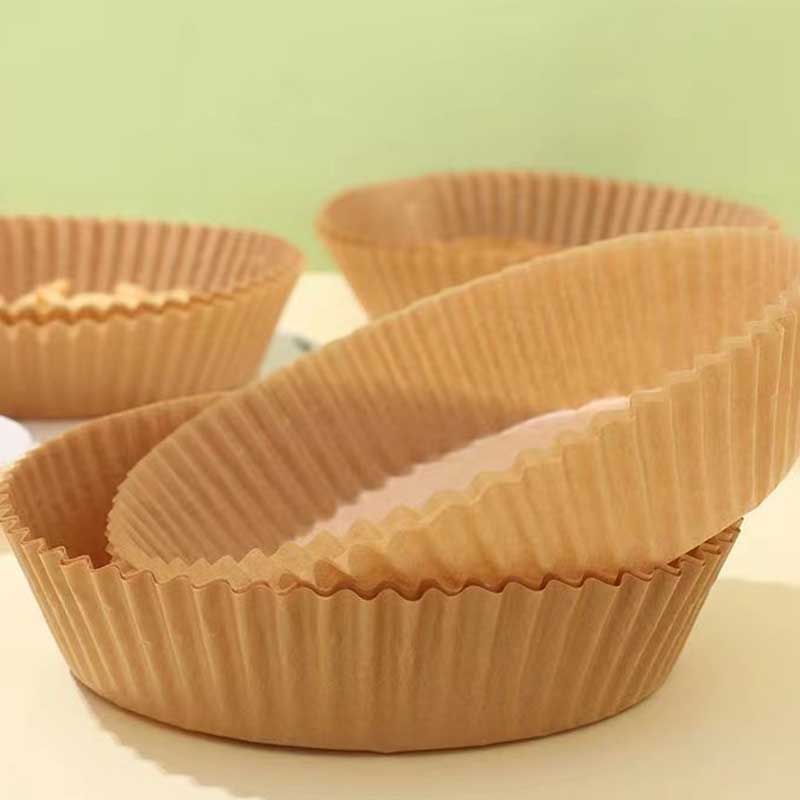 Einweg-Papiereinlagen für die Heißluftfritteuse, 100 Stück, runde Papiereinlagen für die Heißluftfritteuse, 16 cm, antihaftbeschichtete Pergamentpapiereinlagen für die Heißluftfritteuse 50PC hellbraun