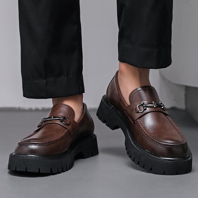 2025 Klobige Lackleder Herren Loafer mit Höhensohle - Glänzend, Dicksohlig, Trendige Friseur Schuhe 43 braun
