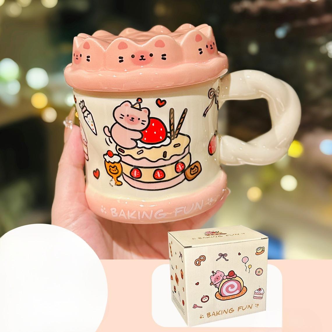 Niedliche Kätzchen-Torte Keramiktasse mit Deckel Cartoon Zuhause Milchbecher für Freunde Geburtstagsgeschenke und Souvenirs 400ml