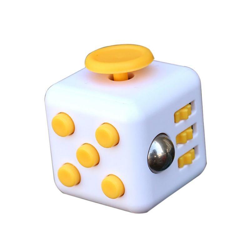 Mini Fidget Cube Spielzeug Vinyl Schreibtisch Fingerspielzeug Squeeze Fun Stress Reliever Antistress Stress Cube Toys gelb