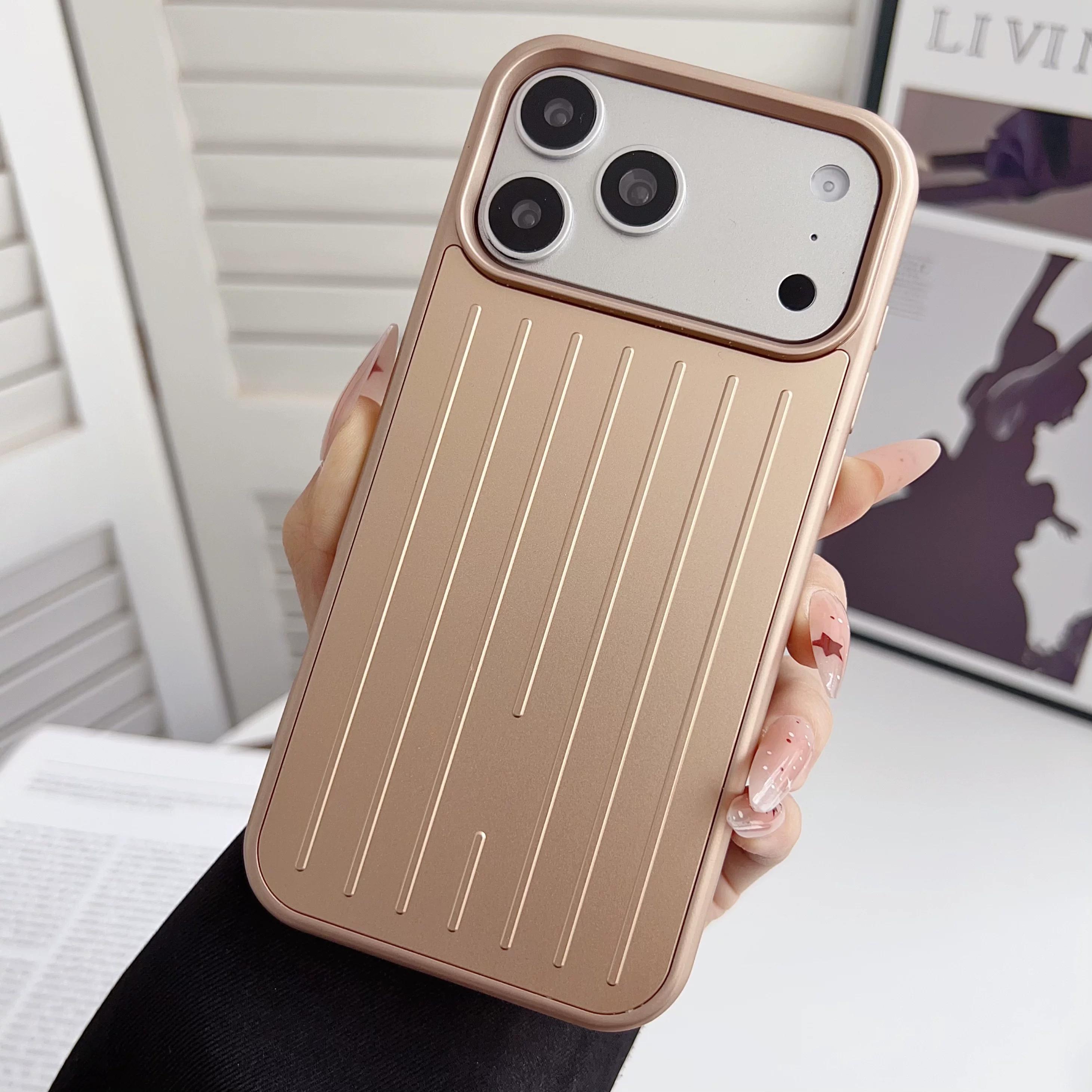 3D Wellenstreifen Stilvoll für RIMOWA Koffer für IPhone 17 Pro Max 16 15 14 13 Aluminiumlegierung Rückseite Stoßfeste Hülle iPhone 14