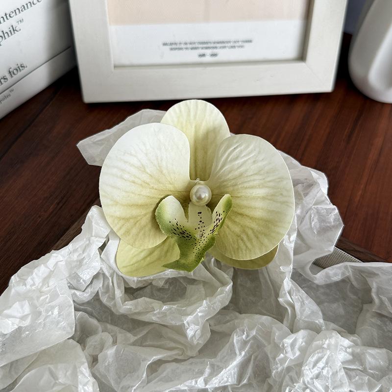 1 Stück Set Künstliche Blumen Seide Schmetterlingsorchidee Brautstrauß Valentinstag Kunstpflanzen Hochzeitsdekoration DIY Kranz Braut Handgelenksblume Hochzeit 1pc olivgrüne