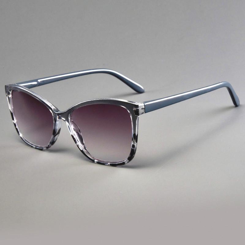 2025 Hochauflösende Sonnenbrille Neue Brille für ältere Menschen mit großem Rahmen Lesebrille für Männer und Frauen Outdoor-Reisebrille für ältere Menschen 3.0 grau