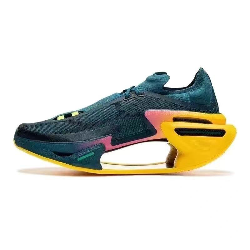 Herren- und Damen-Laufschuhe Neuer Stil stoßdämpfender Sportschuhe Carbonplatte Wettkampfschuhe Schüler der Unterstufe Körperseiten-Laufschuhe 44 black