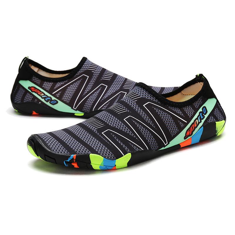 Outdoor-Schuhe, Schwimm-Slipper, On-Surf-Aqua-Schuhe, Hautsocken, gestreifte Schuhe, leichte Paar-Seeschuhe 45 grau