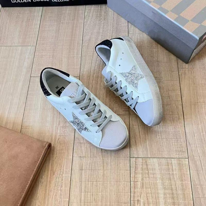 Stern kleine schmutzige Schuhe Damen klassisch vielseitig Paar Board-Schuhe Innenhöhe erhöhen schmutziges Rindsleder weiße Schuhe 38