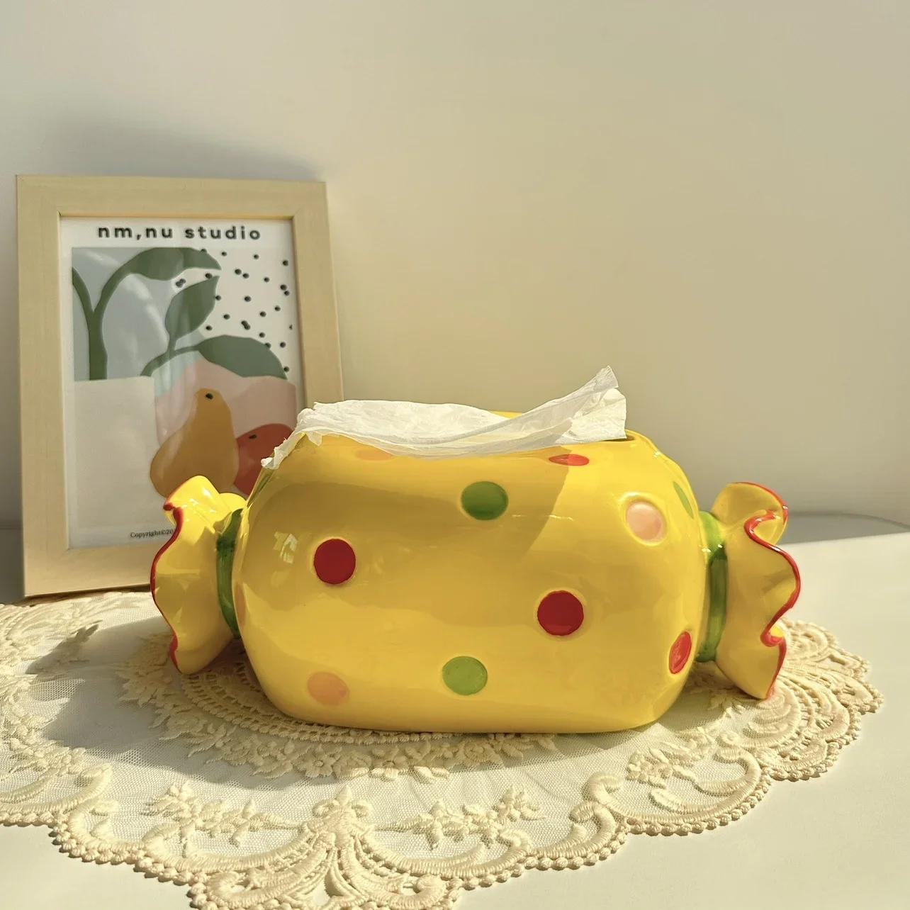Kreative Taschentuchbox im INS-Stil für Haushalt, Schlafzimmer, Wohnzimmer, Beistelltisch, süße Süßigkeiten-Papier-Extraktionsbox, Keramik-Kunsthandwerk-Ornamente yellow