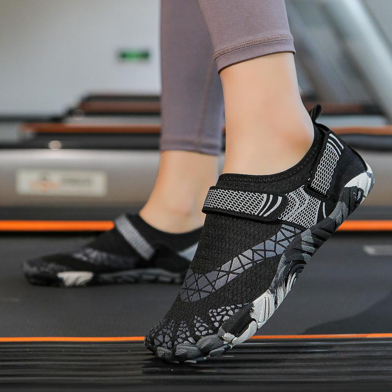 Indoor-Fitness, Gewichtsverlust, Springseil-Schuhe, Herren- und Damen-Home-Yogaschuhe mit weicher Sohle, geräuschlos, rutschfest, stoßdämpfende Laufschuhe 45 gray