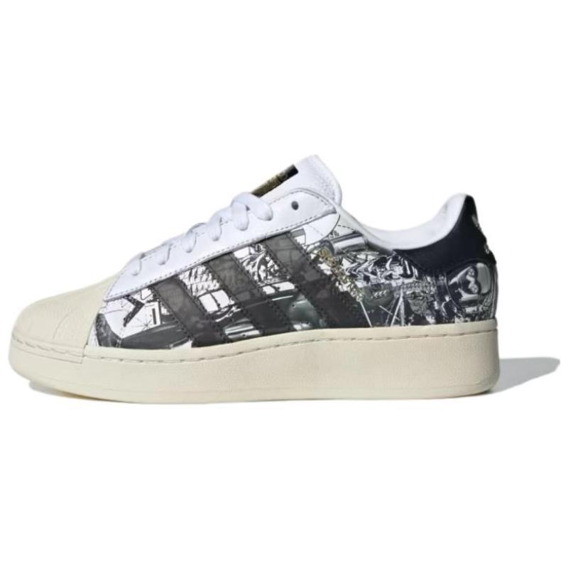 Adidas Star Wars X Nanzuka X Adidas Superstar Xlg 'R2 D2 Und C 3PO' Sneaker IF9249 38