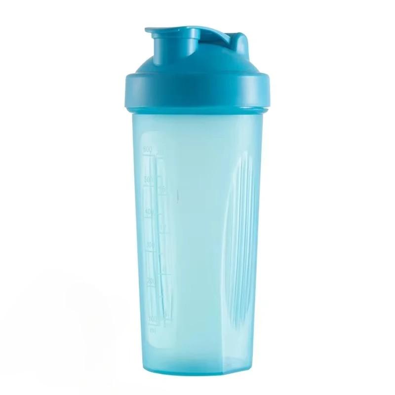 Tragbare Proteinpulver-Shaker-Flasche, 600 ml, auslaufsichere Wasserflasche für Fitnessstudio, Fitnesstraining, Sport-Shaker-Mixbecher mit Skala blau