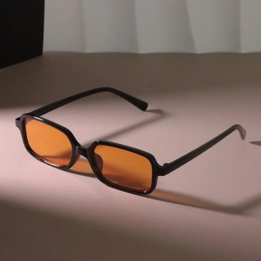 Stylische quadratische Sonnenbrille für Damen und Herren Retro Spiegelglas Einfache Sonnenbrille für Damen und Herren Coole Farben Oculos De Sol Other gray