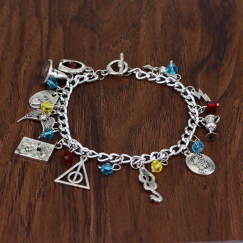 Magische Akademie Hufflepuff Armband Gryffindor Armband Slytherin Armband Ravenclaw Armband Harry Potter Charakter DIY Perlenarmband