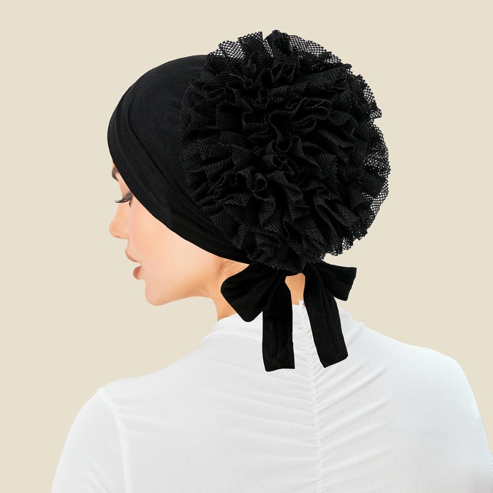 Einfarbige vorgebundene Hijabs Mit Blumen-Spitzenrückseite Dünne Modal-Turbanmütze Dehnbarer Hijab mit Bindeband hinten Innenkappen für Hijab Damen Kopfbedeckung schwarz