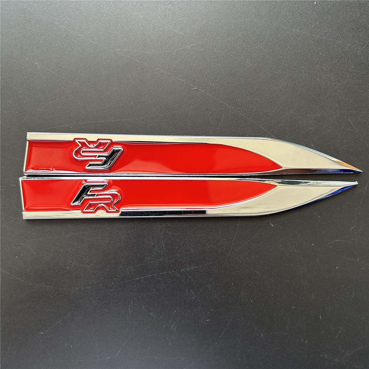 1 Paar Zinklegierung PVC FR Logo Emblem Abzeichen Aufkleber 3D Metall Fender Side Aufkleber Autoaufkleber für FR Leon Ibiza Altea Exe rot