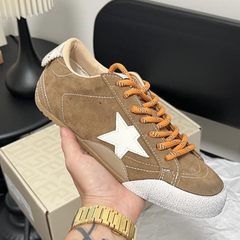 Star kleine schmutzige Schuhe machen alte kleine weiße Schuhe Damen 2025 Herbst neue schmutzige Schuhe runde Zehe Board Schuhe lässige moralische Trainingsschuhe Tide 37 braun