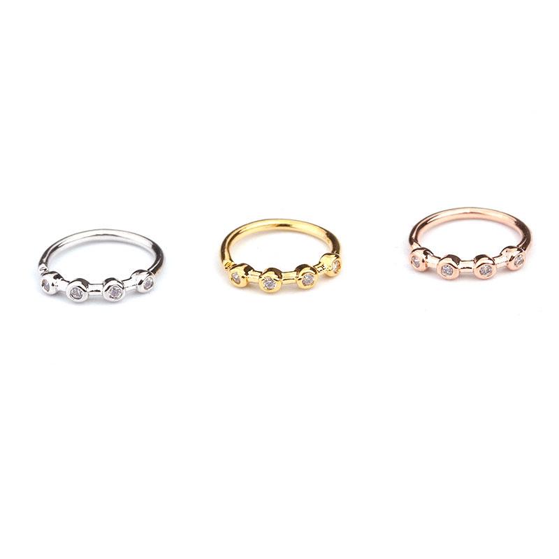 Mode Europa und Amerika 1 Stück kleine Blume Zirkon Nasenring 3 Farbe Gold Silber Roségold Nasenpiercing Schmuck 4Stones rose gold