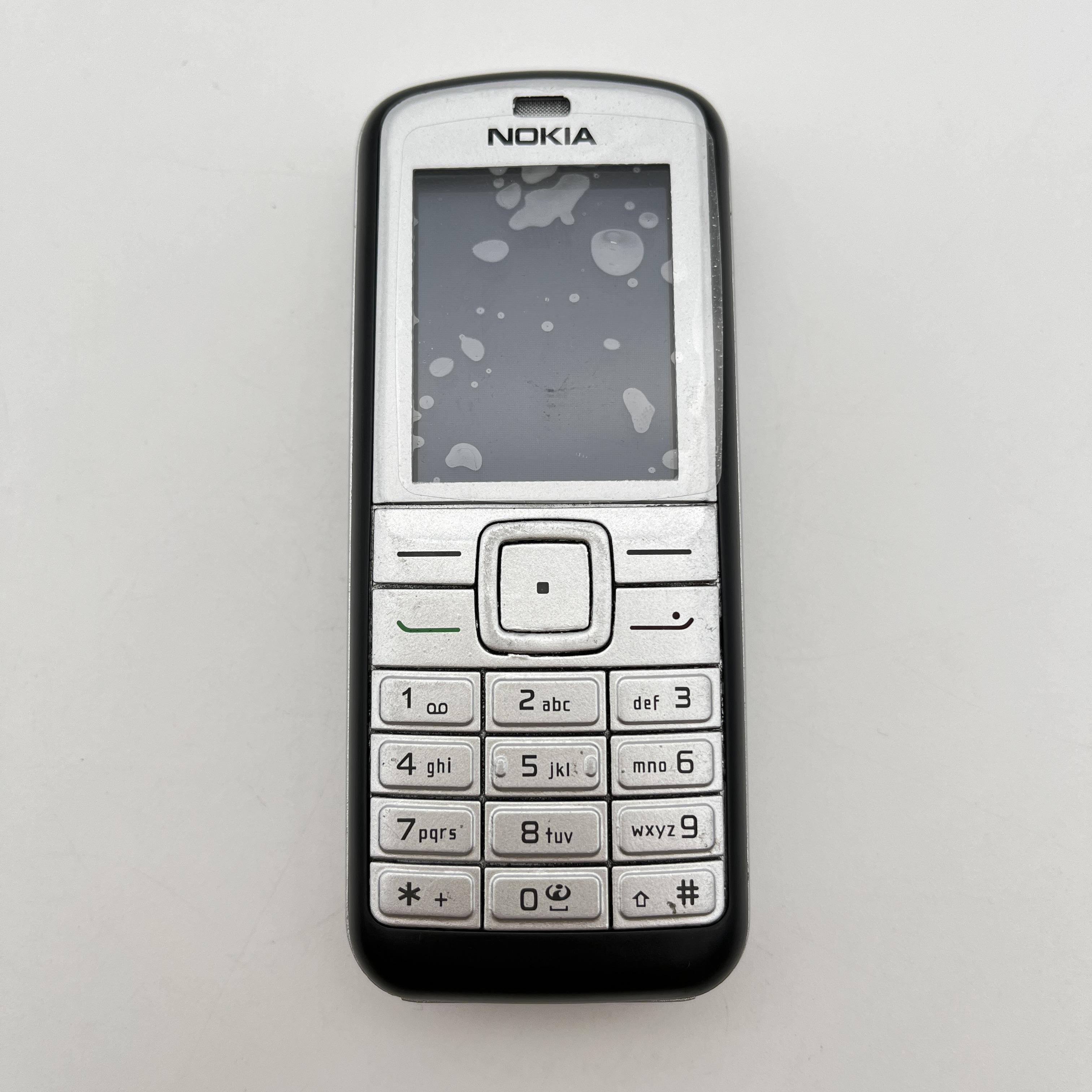 Generalüberholtes Nokia Original Nokia 6070 Mobiltelefon mit 1 SIM 1 Battery 1 Charger schwarz