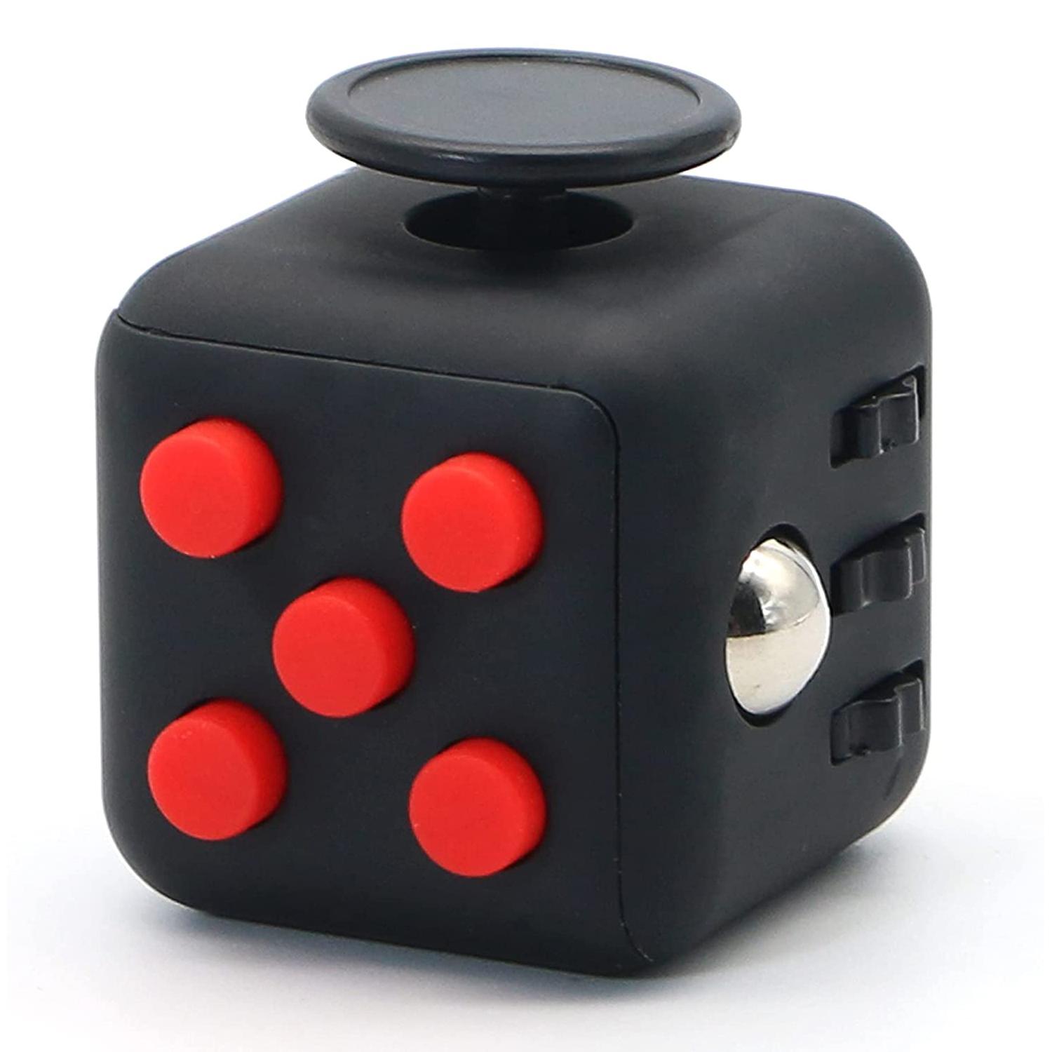 Fidget Cube Stress Angst Druckentlastendes Spielzeug Ideal für Erwachsene und Kinder [Geschenkidee] [Entspannendes Spielzeug] [Stressabbau] [Weiches Material] 4.2x4.2x4.2cm rot/schwarz