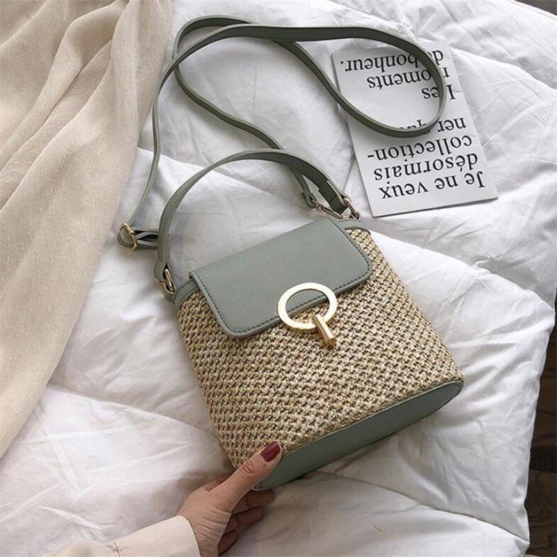 Yogodlns Lässige Ketten Stroh Eimer Taschen Frauen Sommer Messenger Bag Rattan Taschen Strand Dame Reise Geldbörsen und Handtaschen Umhängetasche 20x12x21cm grün