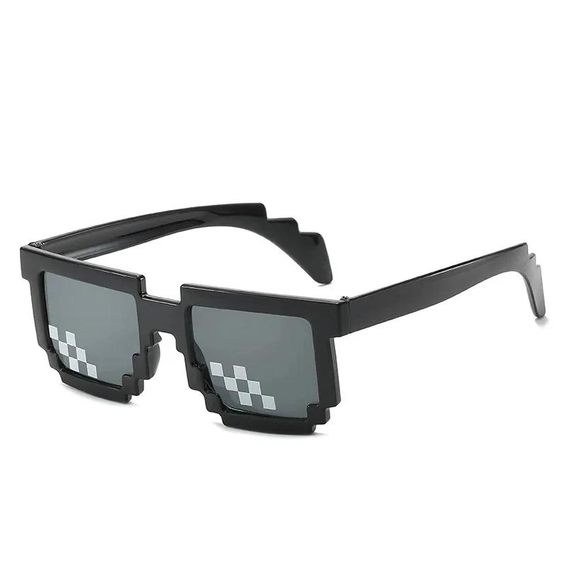 Neue Stilvolle Sonnenbrillen Sonnenbrillen Cper Brillen Neuheit Mosaik Lustige Brillen Jungen Mädchen Pixel Vision Wear 1PC