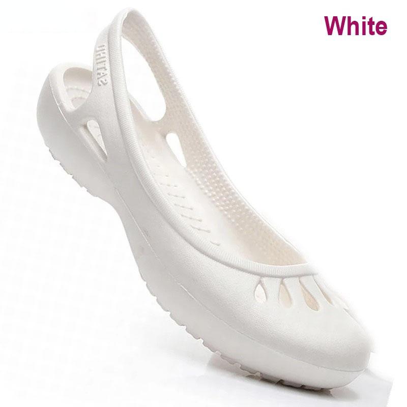 Sommer leichte Anti-Rutsch-Loch-Schuhe Clog für Damen Flache Unterseite Sandalen Krankenschwester Outdoor Strand Jelly 35 weiß