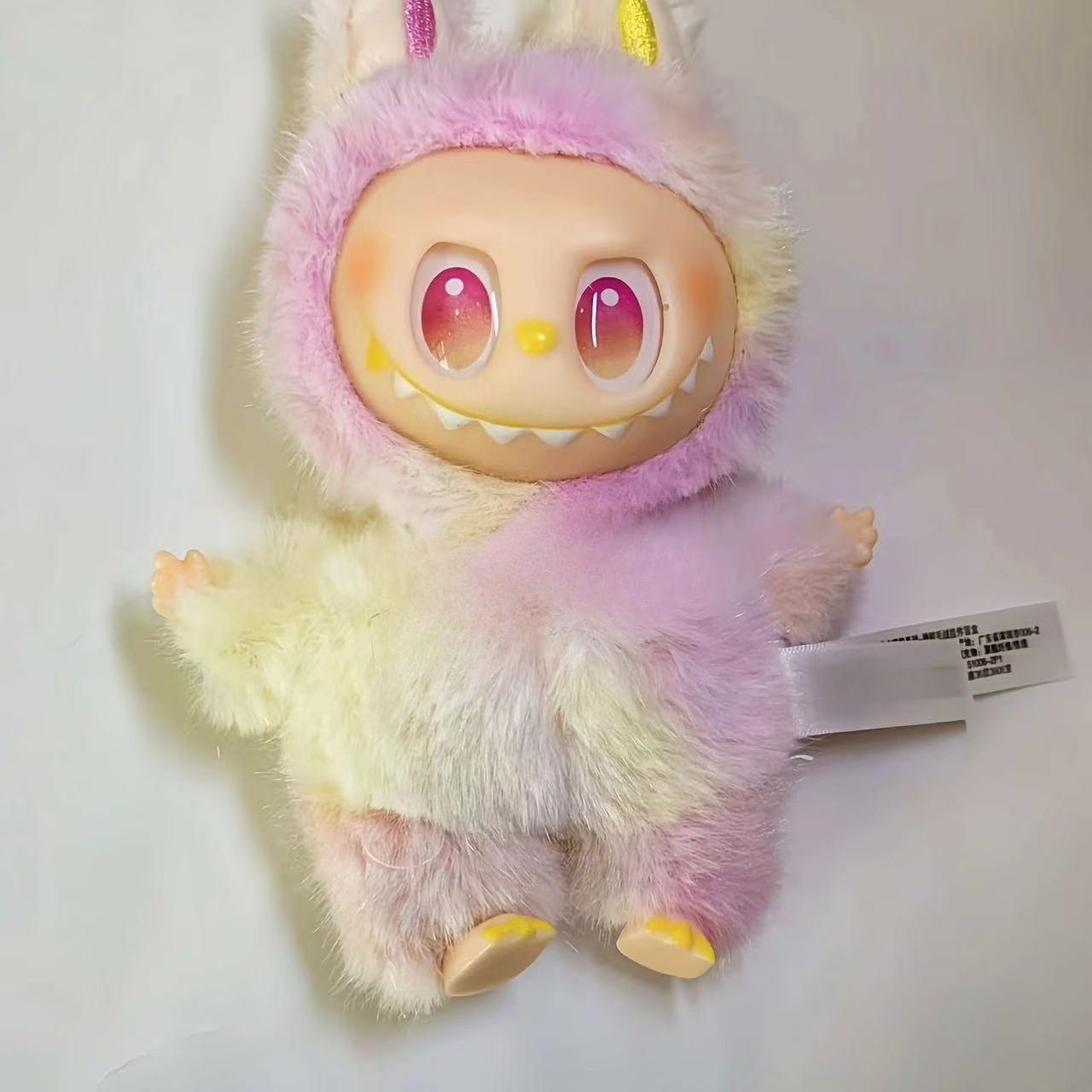 Anime Figur Labubu Geldbörsen Spielzeug Schlüsselanhänger Vinyl Anhänger Puppe Modell Spielzeug Plüschtier Niedliches Monster Schlüsselanhänger Spielzeug Geschenke rosa