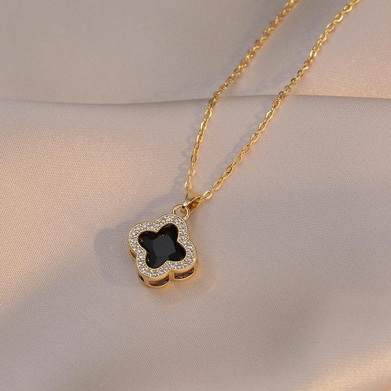 Halskette mit vierblättrigem Kleeblatt, leichte Luxus-Schlüsselbeinkette, Ins-Set, Diamant-Halskette aus Titanstahl (Muttertag / Valentinstag) Kleeblatt-Halskette schwarz