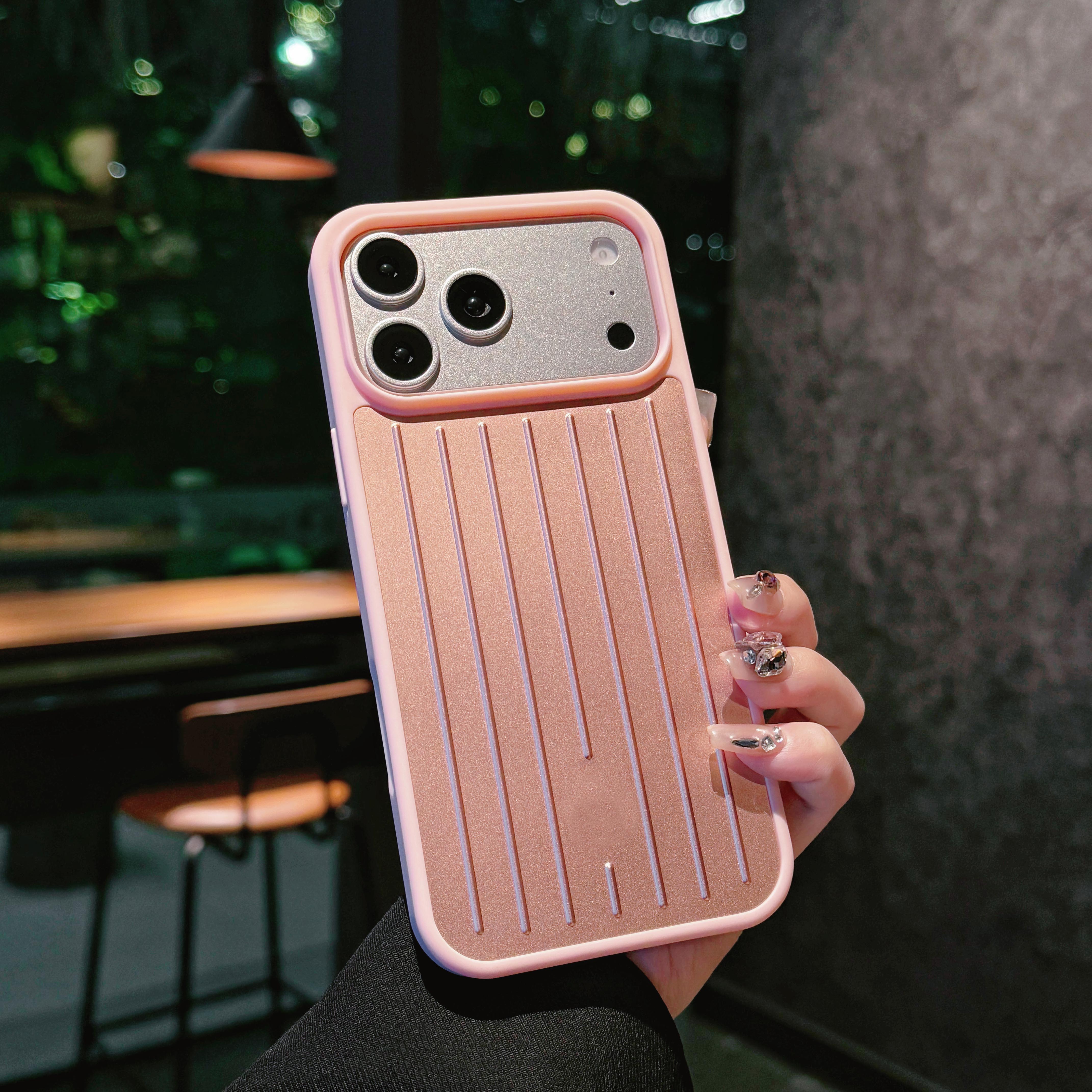 Ins Schlichtes Business 3D Wellenstreifen Stilvoll Für Rimowa Gepäck Handyhülle Für iPhone 17 Pro Max 16 15 14 13 Aluminium-Magnesium-Legierung Hartschale iPhone 16 rosa