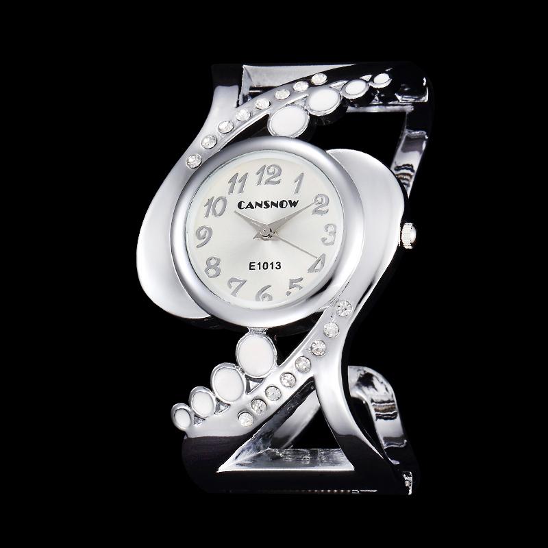 Frauen Armreif Uhren Top Marke Luxus Frau Gold Silber Strass Armband Uhr Damen Mädchen Casual Uhr silber