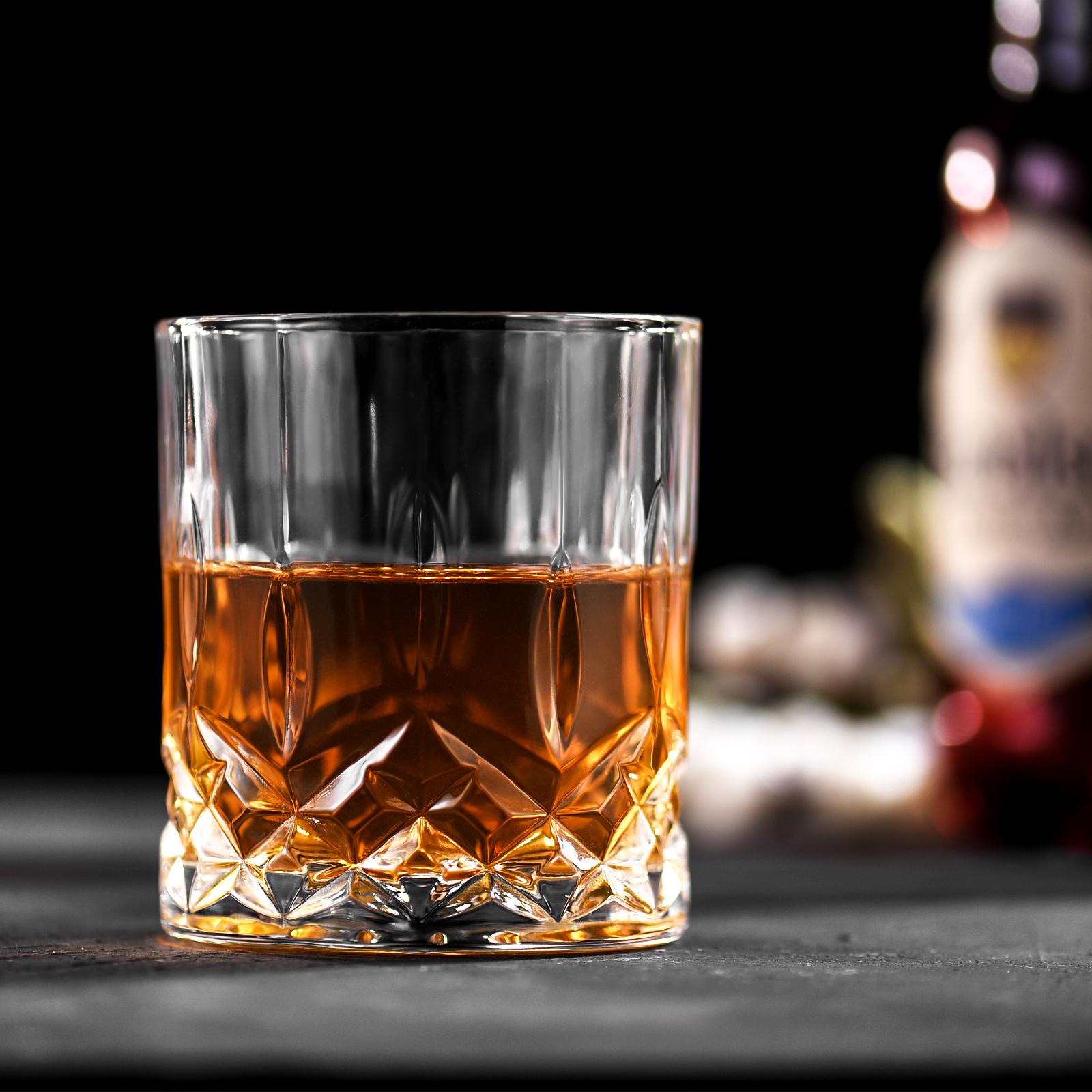 Whiskygläser Set mit 4, Old Fashioned Gläser 10oz Kristallgläser mit Luxusbox für Scotch Bourbon Likör Cocktail transparent