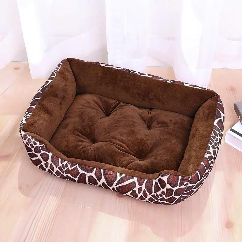 Warme und bequeme Haustiermatte, Haustierbedarf, Hundebett und Katzenstreu für alle Jahreszeiten, beruhigt und beruhigt die Stimmung 70*50cm