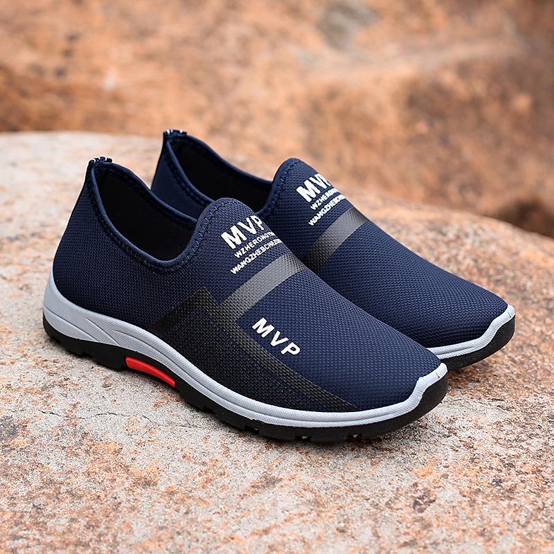 Sommerschuhe für Herren, lässige Air-Mesh-Schuhe, leichte, atmungsaktive Slip-On-Wohnungen, lässige Wanderschuhe, atmungsaktive Schuhe 43 blau