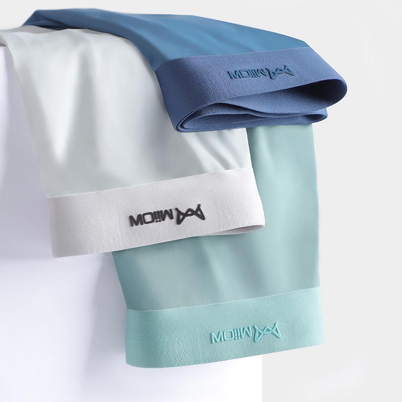 MiiOW 3Pcs Sexy Nahtlose Boxer Männer Unterwäsche Eis Seide Graphene Antibakterielle Boxershorts Unterhosen Höschen Unterwäsche Badehose L-5XL XXXXL