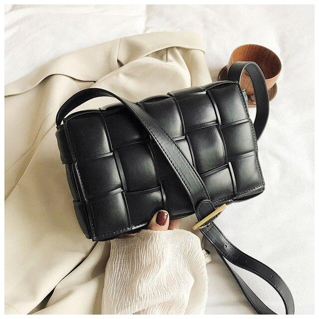 Mode Kleine Design Tasche Damen 2020 Neu Koreanische Mode Gewebte Kleine Quadratische Umhängetasche Netz Rot Schultertasche KTY schwarz