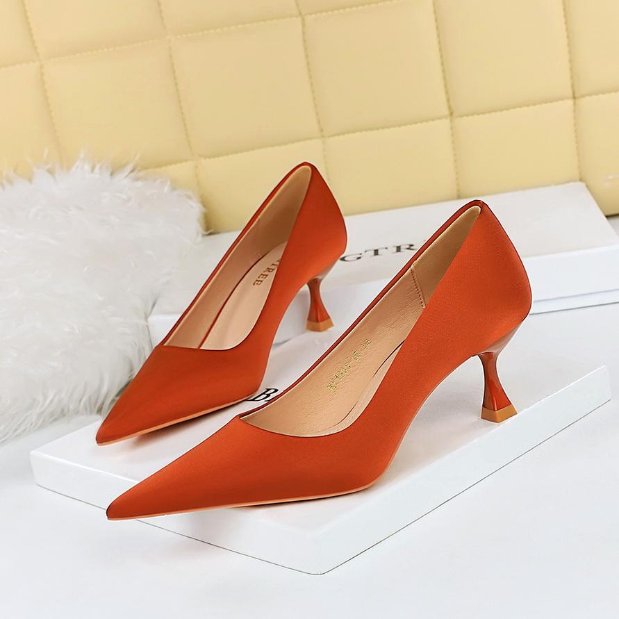 Frühling und Herbst Mode Einfachheit High Heels Schuhe Wein Tasse Heels High Heels Flacher Mund Spitz Seide Einzelne Schuhe Frauen 36 orange