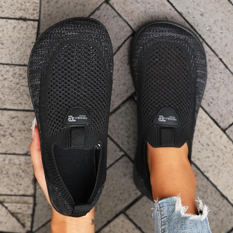Modische Barfußschuhe für Herren und Damen Minimalistischer Cross-Trainingsschuh Breite Zehenbox für Sportarten Zero Difference Wander- und Laufschuhe 41 schwarz