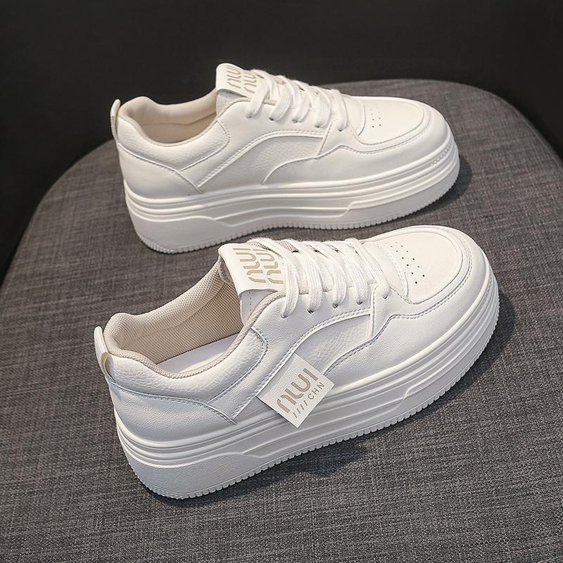 Leder Kleine Weiße Schuhe Frühjahr Neue Dicken sohlen Erhöhung Bord Schuhe Vielseitige Casual Schuhe frauen Sport Schuhe Einzelnen Schuhe 40 white