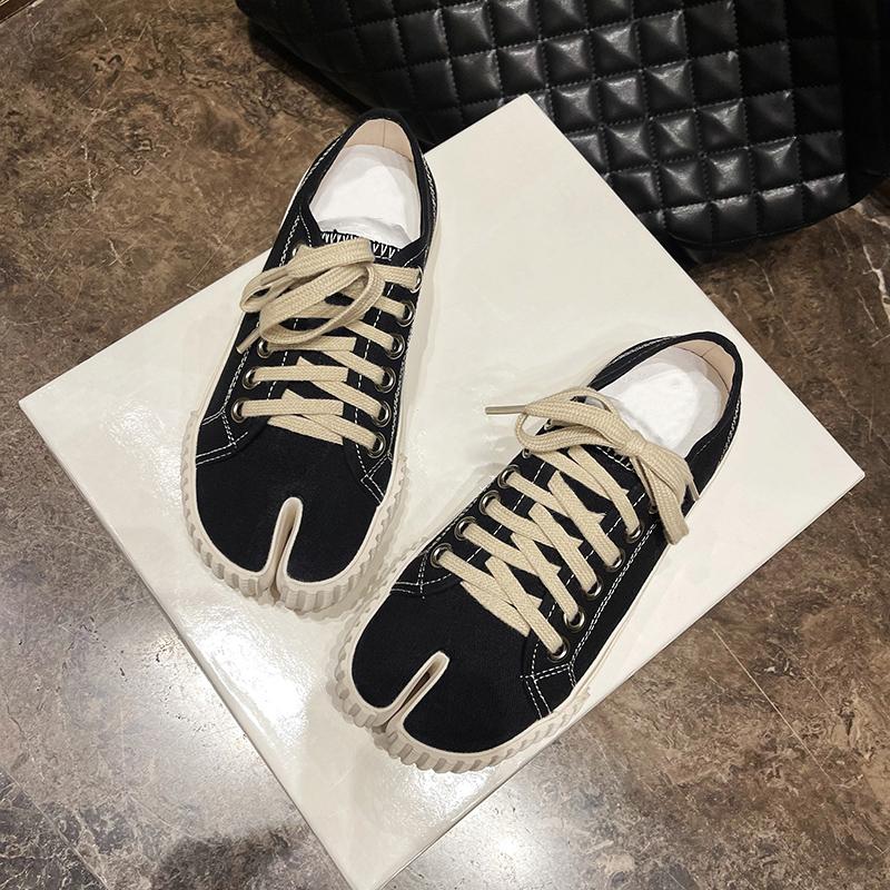 Neu Canvas Tabi Schuhe Split Toe Flats Frauen Mary Janes Schuhe Casual Schuhe Frauen Pig Huf Schuhe Frau 36