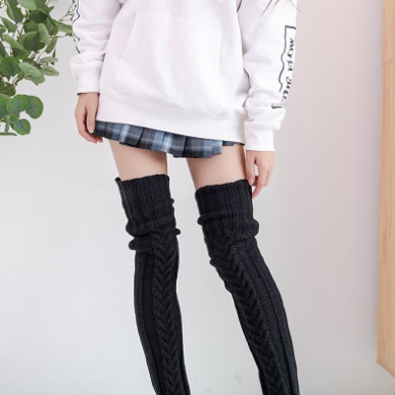 Frauen Warme Über Knie Socken Winter Stricken Oberschenkel-Hohe Strümpfe Warme Kawaii Geflochtene Gestrickte Lange Strümpfe Für Mädchen Frau One Size schwarz