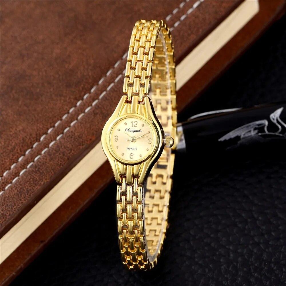 Einfache, elegante kleine Damenuhren Luxusmarke Gold Armbanduhren für Frauen Damen Quarzuhren für Mädchen montre femme