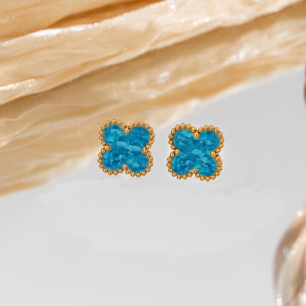 Ohrringe aus Edelstahl, Ohrringe mit vierblättrigem Kleeblatt, minimalistischer Damenschmuck für die Ohren aus 18 Karat Gold 18k real gold hellblaue