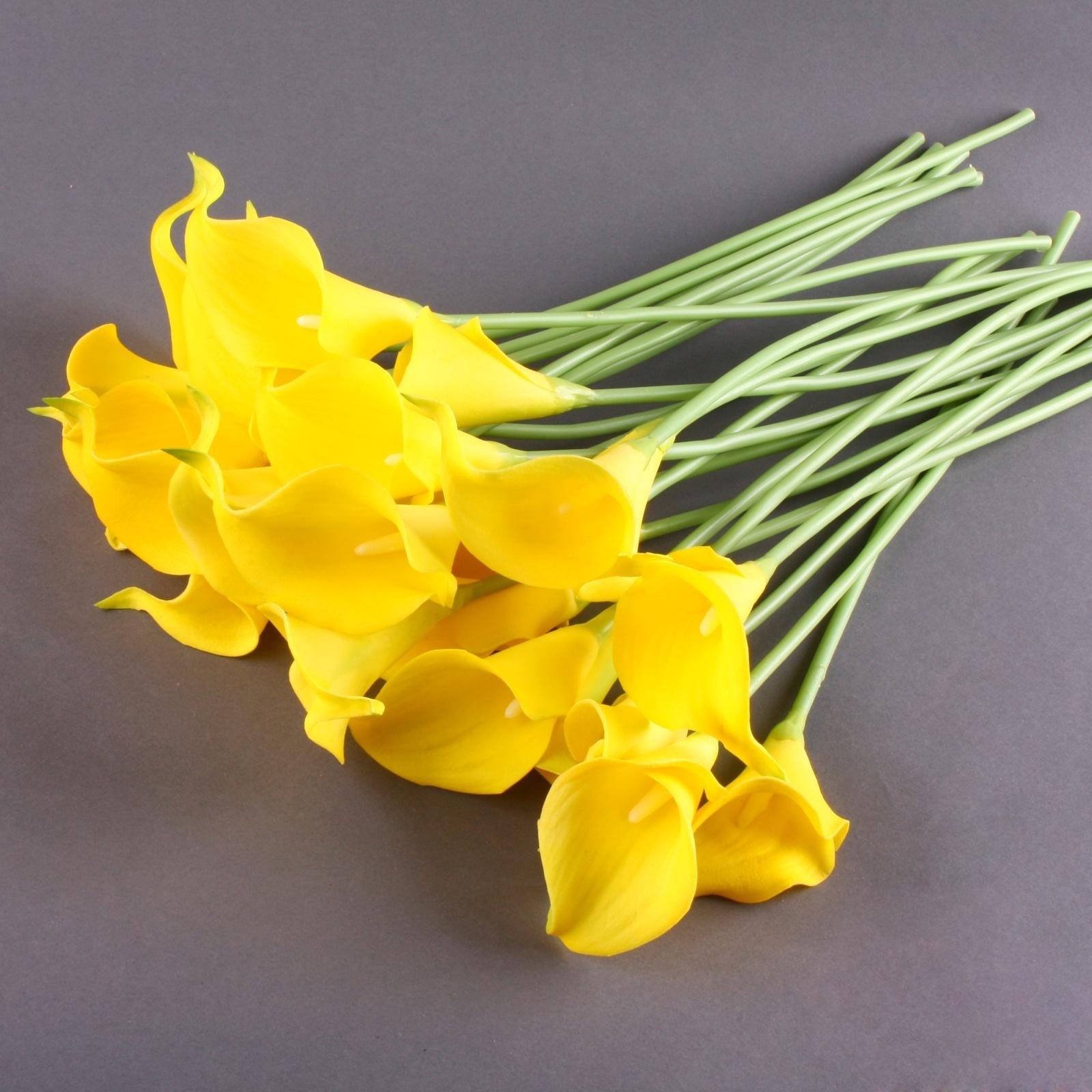 10 Stück künstliche Blumen, künstliche Blumen, Calla-Lilien, Braut-Hochzeitsstrauß, Kopf, Latex, fühlt sich echt an, Blumensträuße, Heim-Party-Dekoration 10pcs gelb