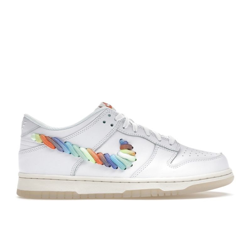 Nike Dunk Low GS Rainbow Lace Swoosh Kinder Sneaker Weiß Mehrfarbig-Dunkel-Pony Hell-Silber FN4861-100 35.5