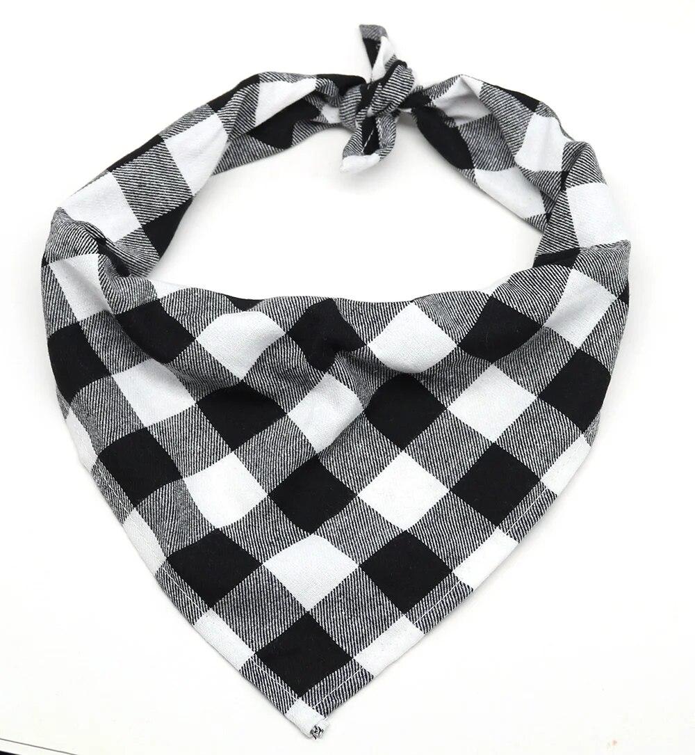 1 Pcs Große Plaid Bandana Für Dag Dick Hund Haustier Bandanas Schal Winter Baumwolle Haustier Liefert Hund Zubehör Mode Hund bandanas 48x34x34cm schwarz