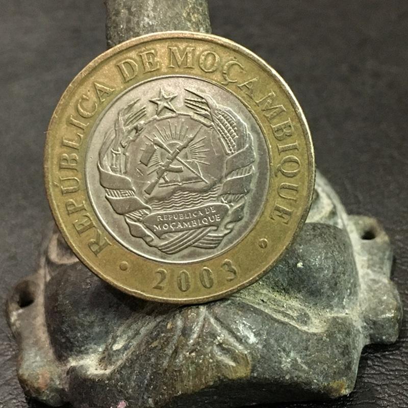 Mosambik 10000 Metical Carl Black Rhino Double Color Animal Coin Sammlung alter Münzen gold